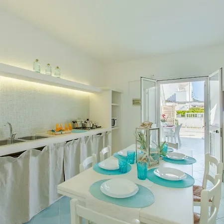 Casa vacanze Casa Rosa A 50mt Dal Mare
